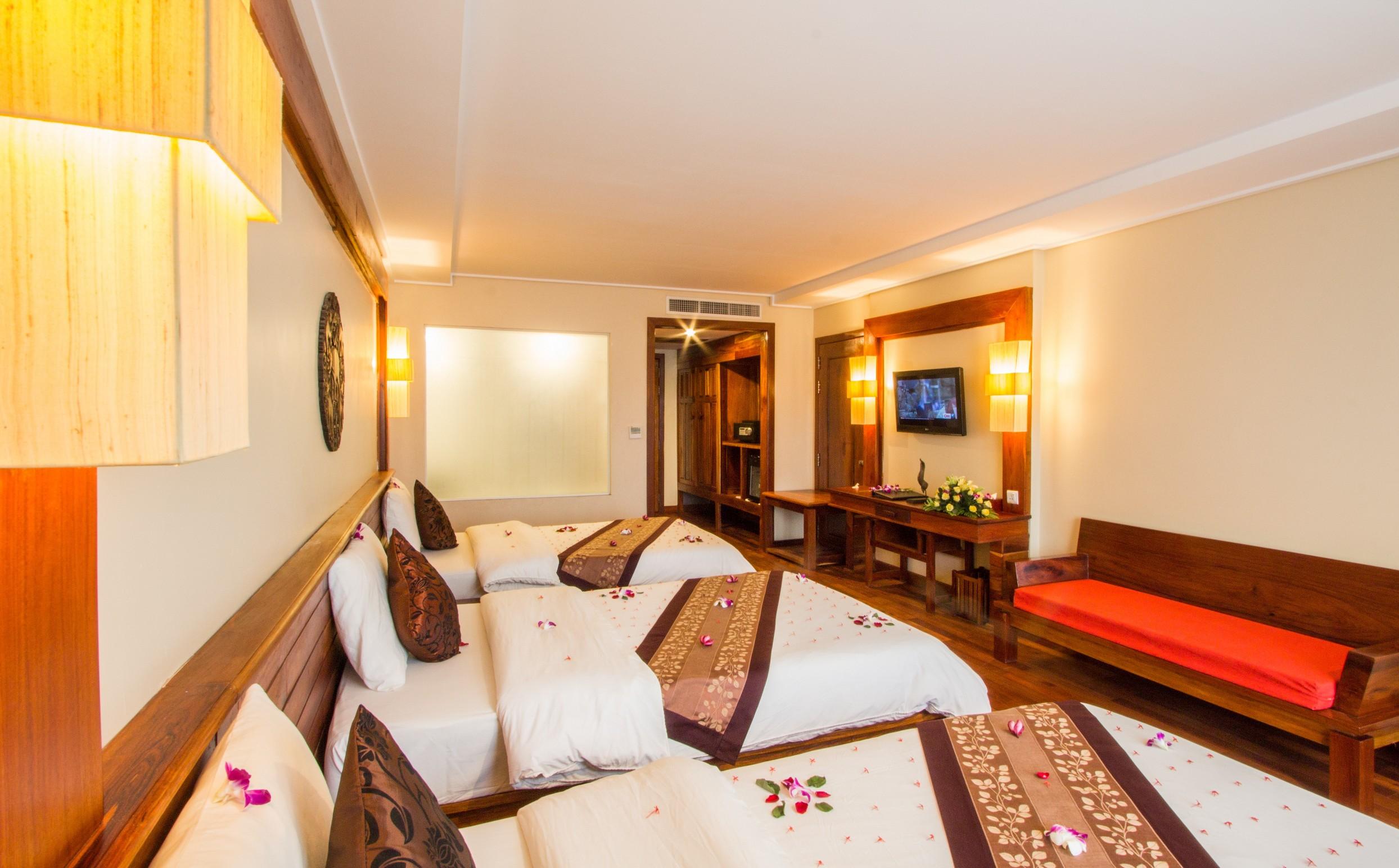 Royal Empire Hotel Siem Reap Esterno foto