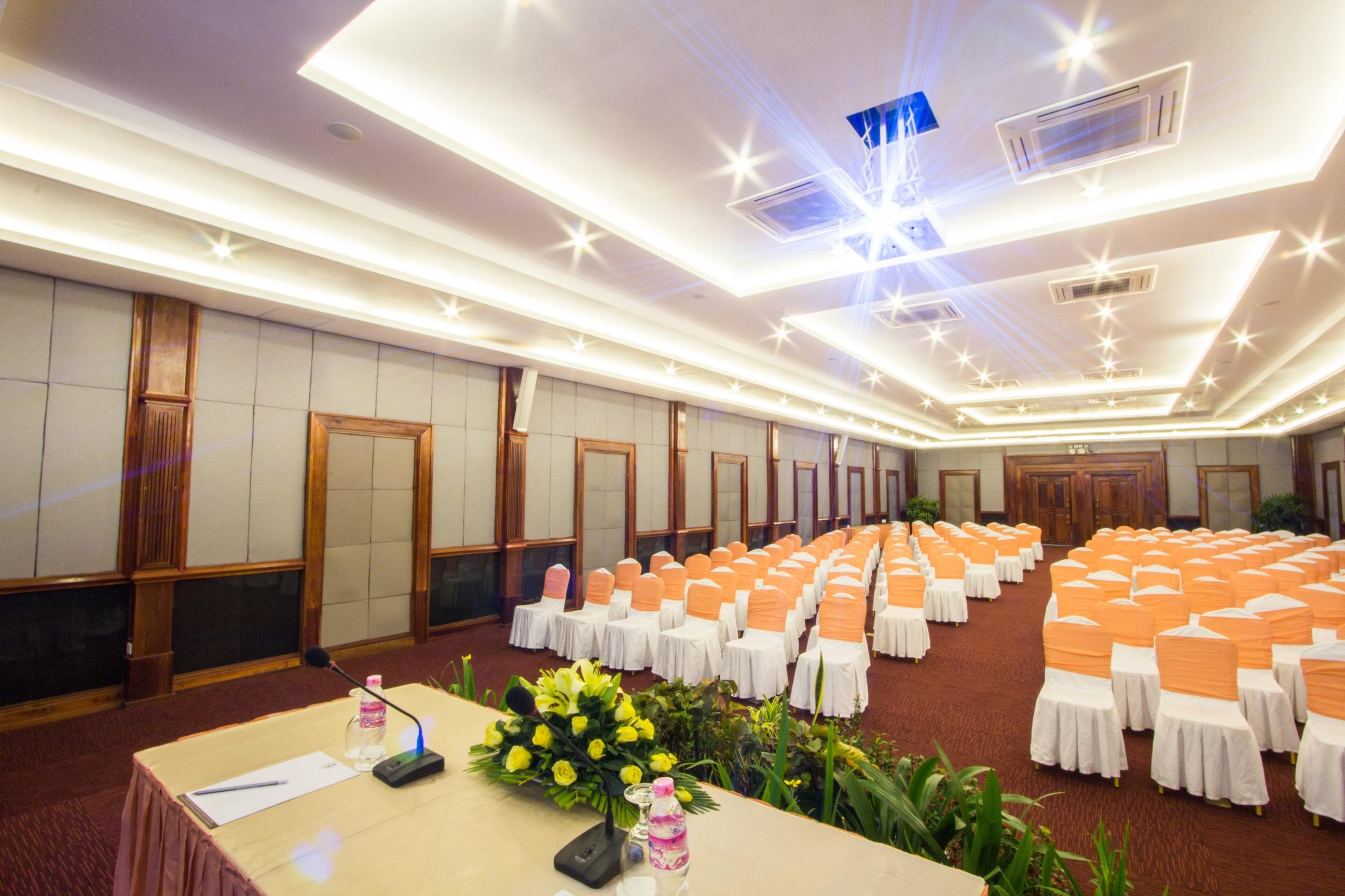 Royal Empire Hotel Siem Reap Esterno foto