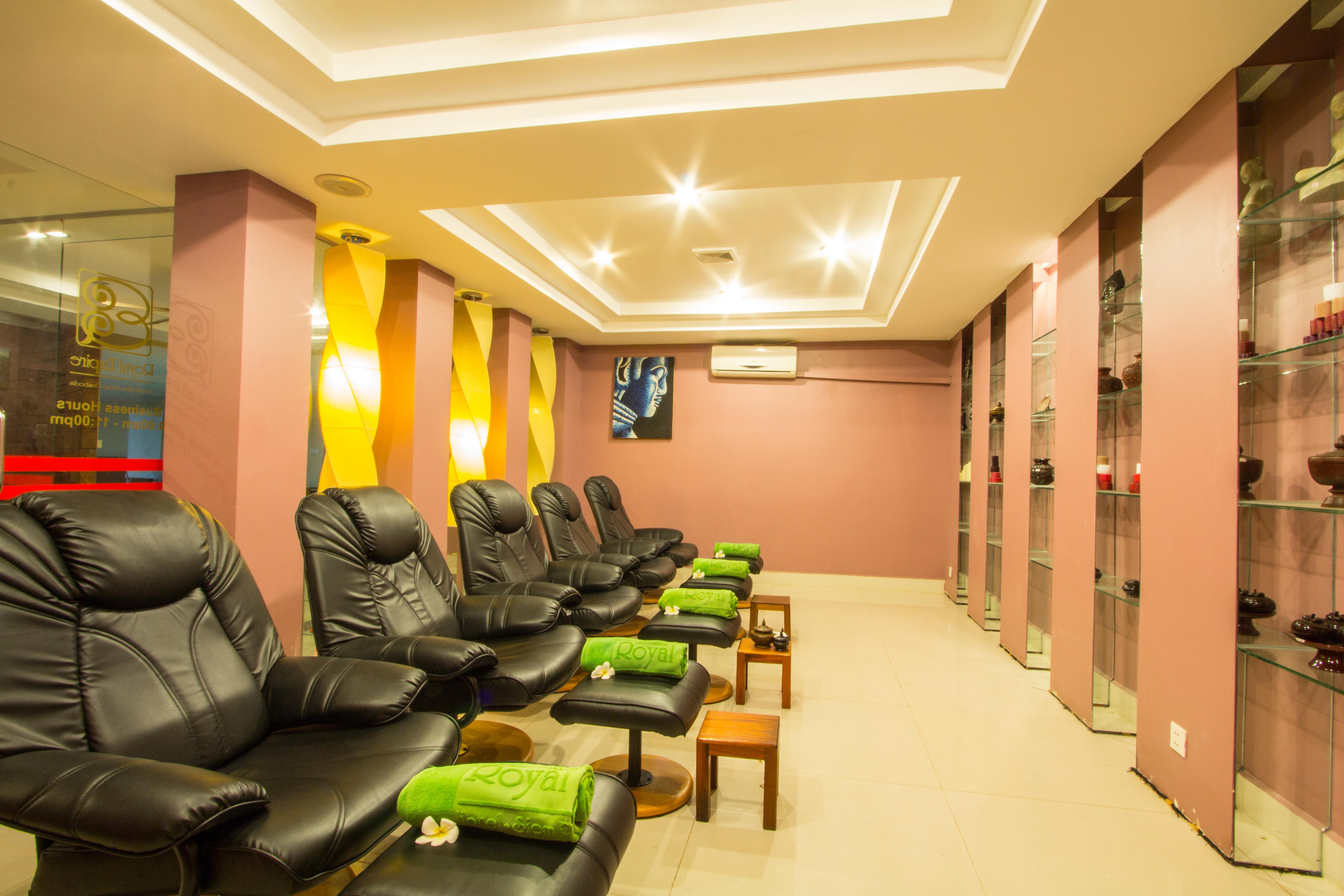 Royal Empire Hotel Siem Reap Esterno foto