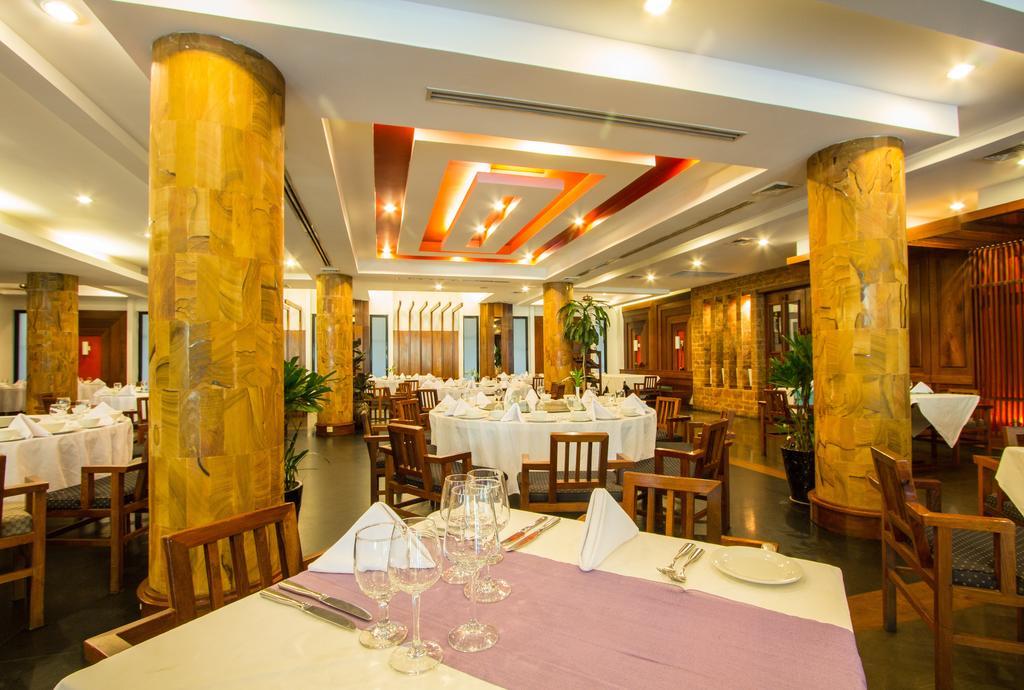 Royal Empire Hotel Siem Reap Esterno foto
